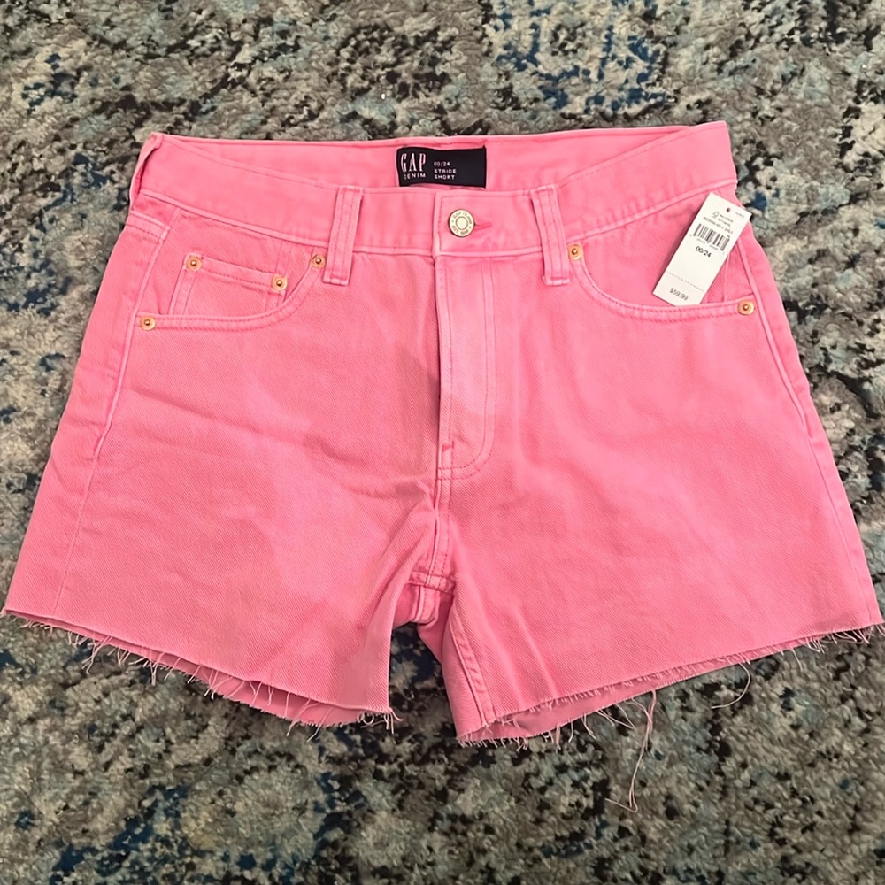 NWT gap bright pink denim shorts size 24